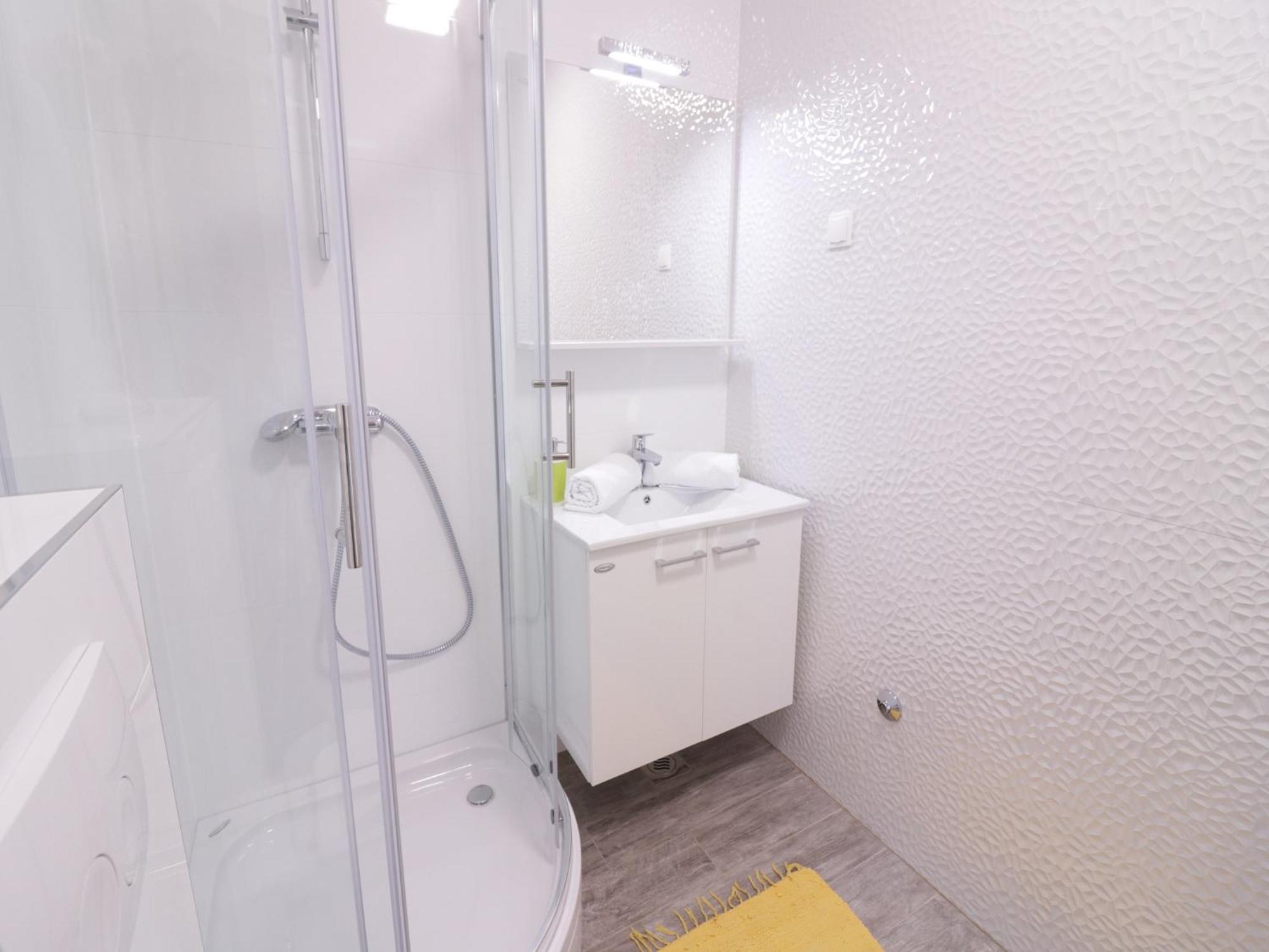 Apartments & Rooms Danivan Pool Villas B 노바야 객실 사진